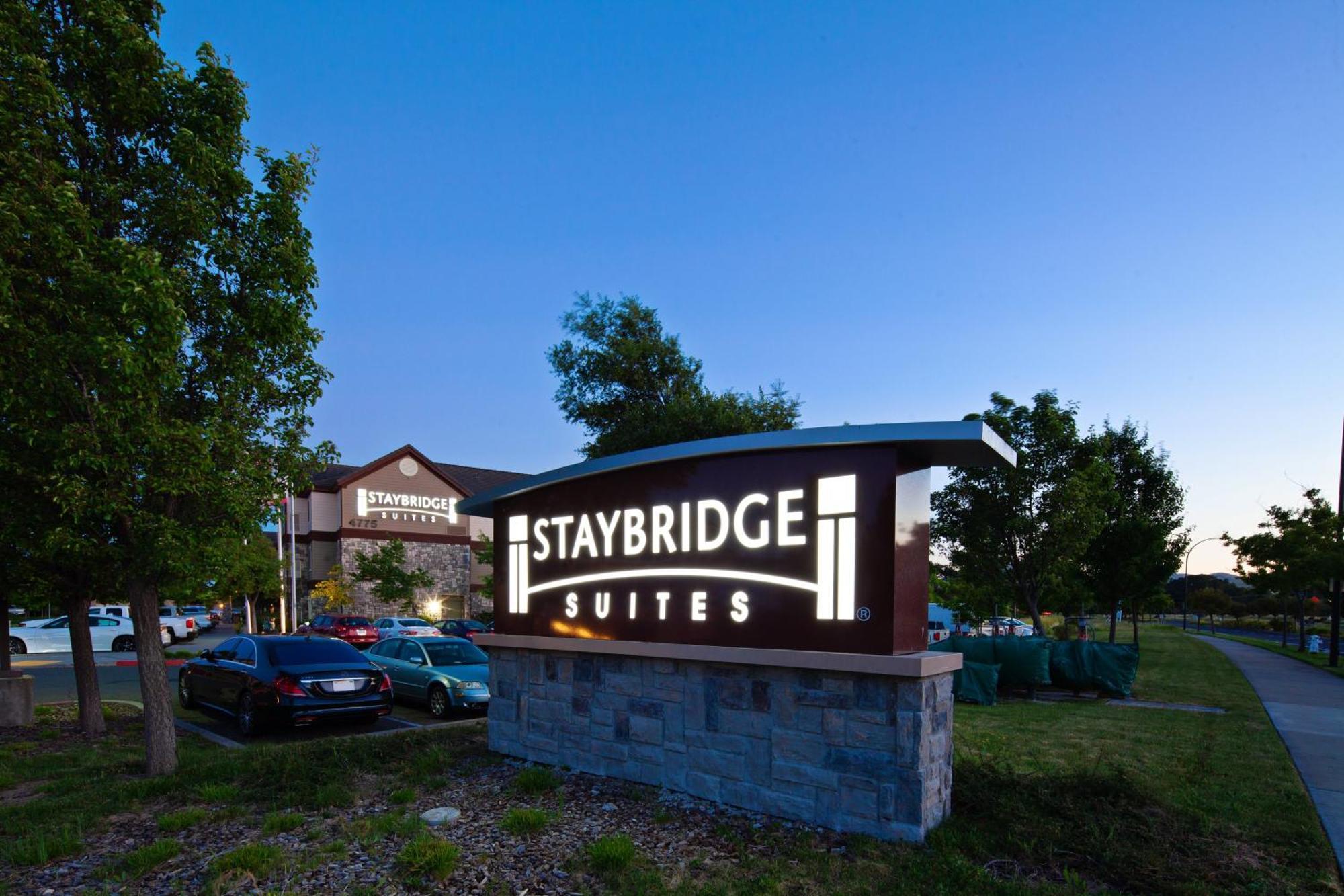 Staybridge Suites Fairfield Napa Valley Area By Ihg Buitenkant foto