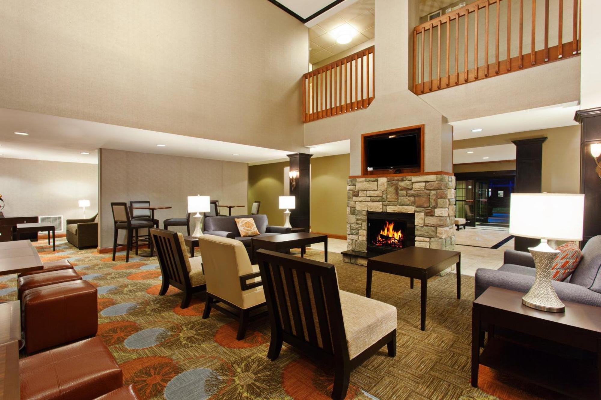 Staybridge Suites Fairfield Napa Valley Area By Ihg Buitenkant foto