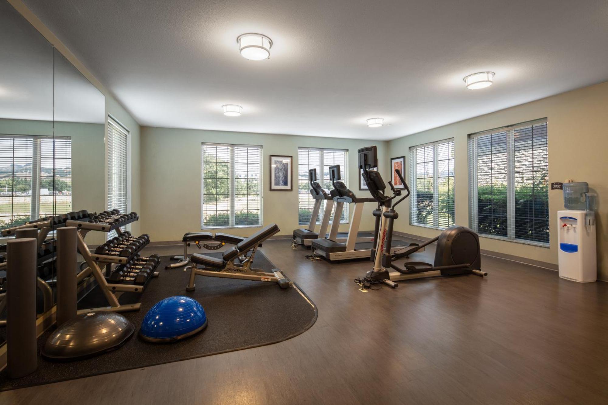 Staybridge Suites Fairfield Napa Valley Area By Ihg Buitenkant foto